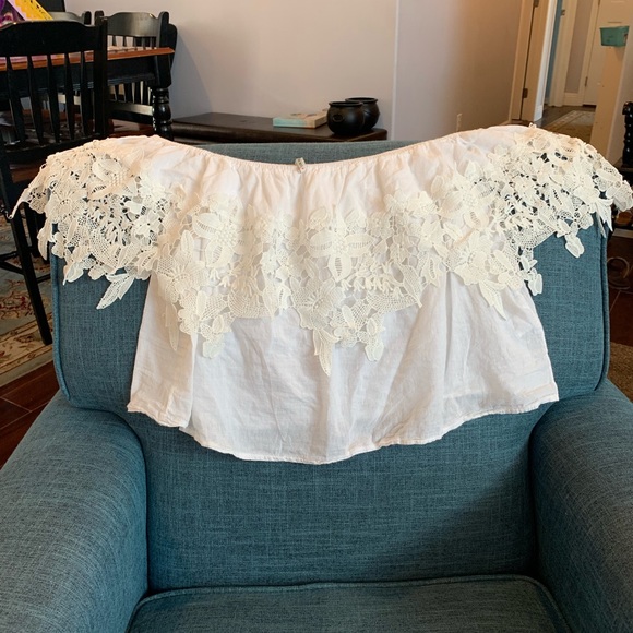 Charlotte Russe Tops - Charlotte Russe crop top lace off the shoulder xxl